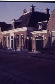 Klik hier om terug te keren